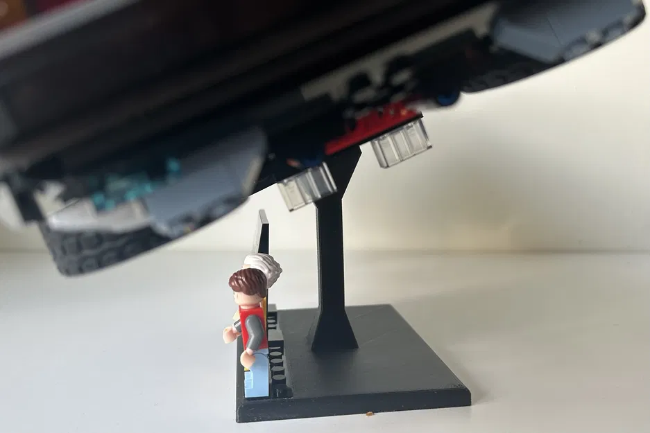 Chân đế Lego DeLorean - Image 2
