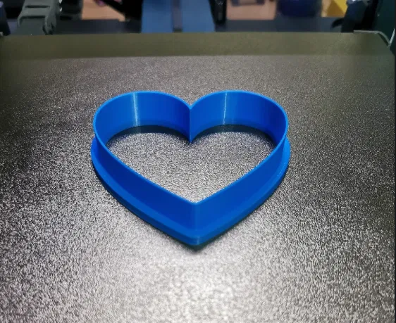 Khuôn cắt bánh hình trái tim - Image 1