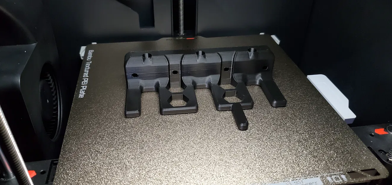 Giá Treo Cọ Lau Bụi - Image 3