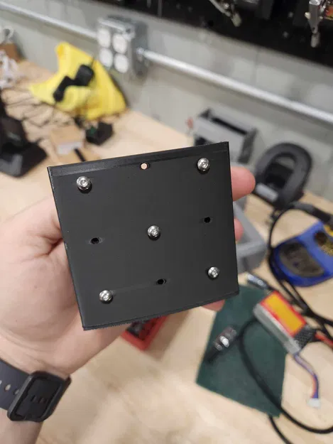 Giá treo Wall Control cho Đồng hồ Đo Centech - Image 5