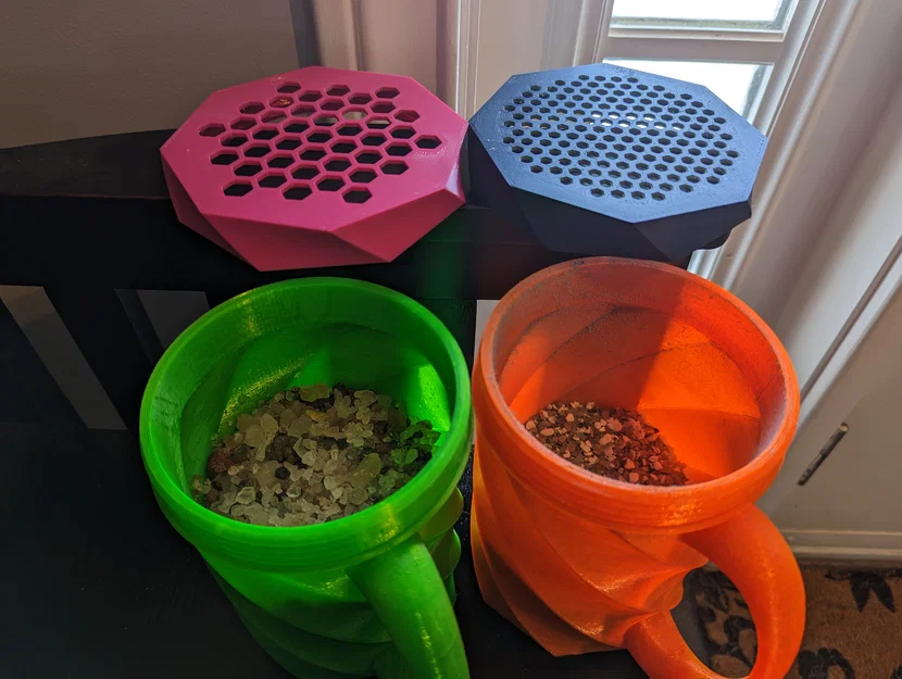 Bình rắc muối/chất làm tan băng trên đường - Image 2