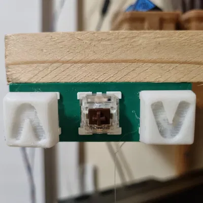 Giá đỡ công tắc bàn phím cơ 3 nút