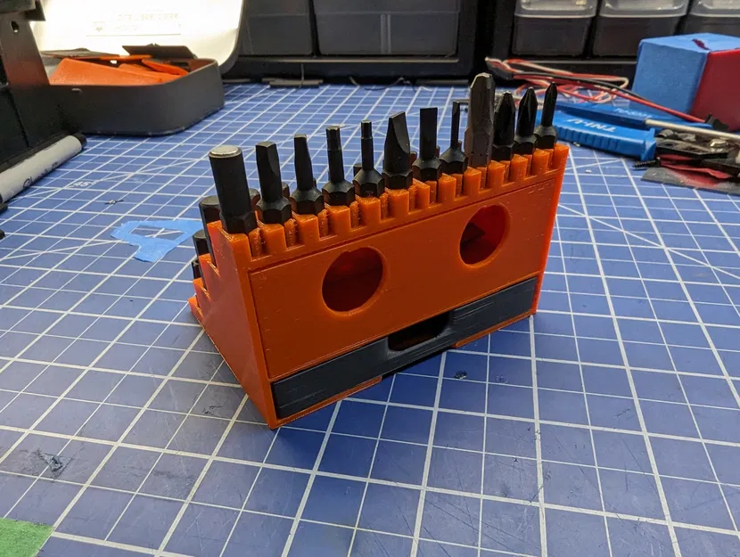 Hộp Đựng Mũi Khoan Lục Giác - Image 1