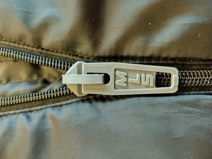 Ống Trượt Khóa Kéo Thay Thế / Zipper Slider Replacement - Image 1