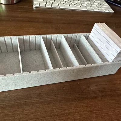 Hộp đựng thẻ ghi nhớ (DIN A8) có vách ngăn linh hoạt