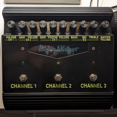 Nhãn cho Bộ tiền khuếch đại Hughes & Kettner Tubeman II