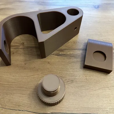 Giá phơi đồ/sào phơi gắn tay vịn cầu thang