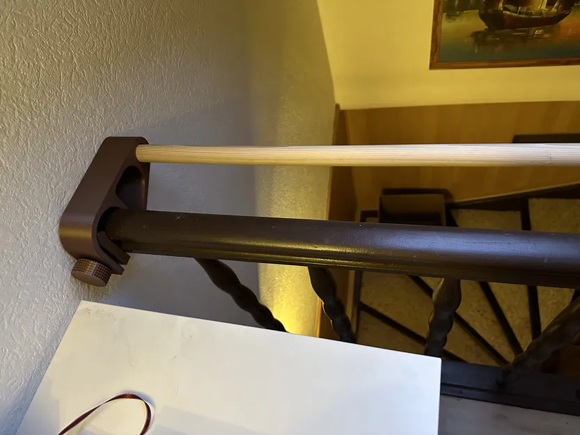 Giá phơi đồ/sào phơi gắn tay vịn cầu thang - Image 6