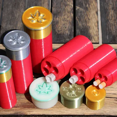 Weed Shots - Hộp Đựng Vỏ Đạn Shotgun Cho 4 Điếu Thuốc