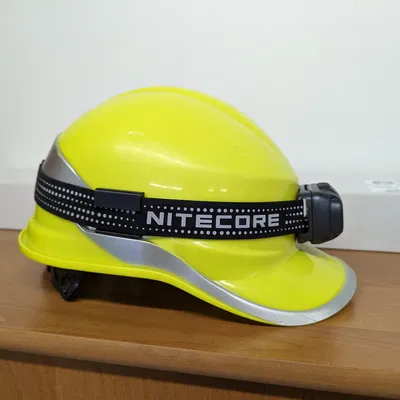 Kẹp Đèn Pin Nón Bảo Hộ