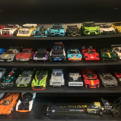 Giá đỡ LEGO Speed Champions