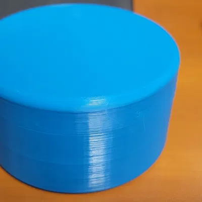 Hộp Đựng Xúc Xắc Có Ren Vặn