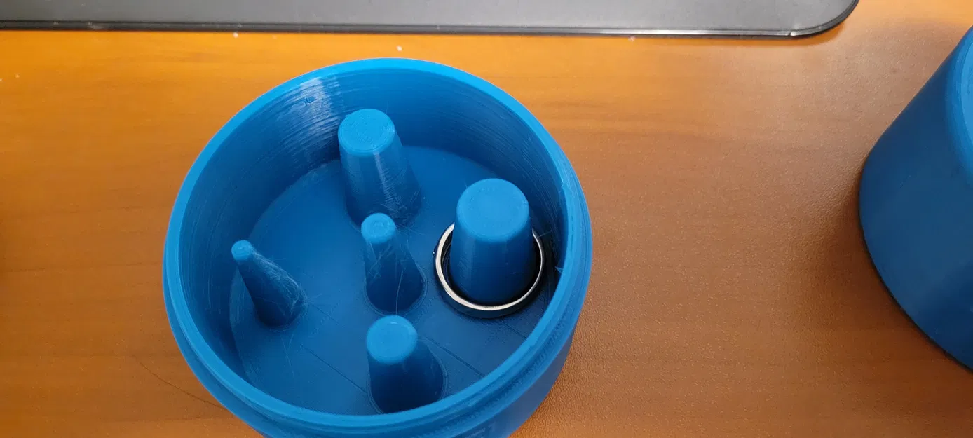 Hộp Du Lịch Cho Nhẫn, Có Nắp Vặn - Image 1