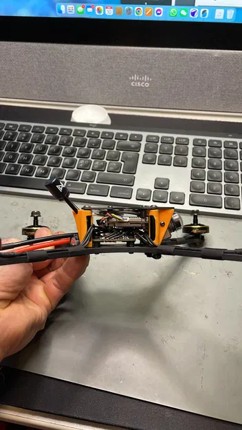 Frame Drone FPV Đường Dài Apus6 6 inch Siêu Nhẹ - Image 7