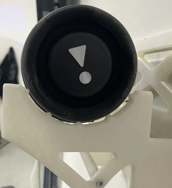 Giá treo tường cho loa JBL Charge 5 - Image 7