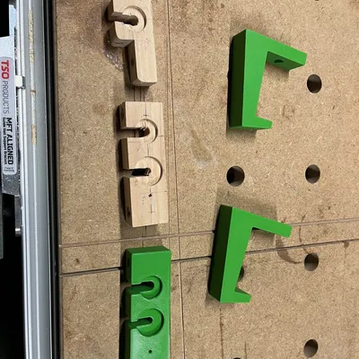 Kẹp Hỗ Trợ Miter Incra Cho Máy Cưa Bàn