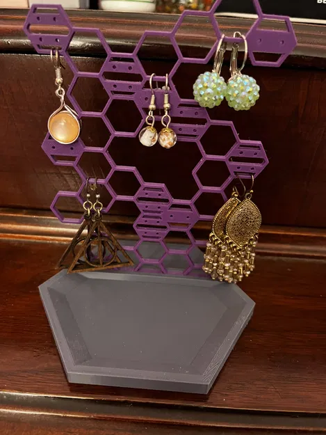 Giá Treo Bông Tai Tổ Ong - Bản Remix Cho Bông Tai Nụ - Image 1