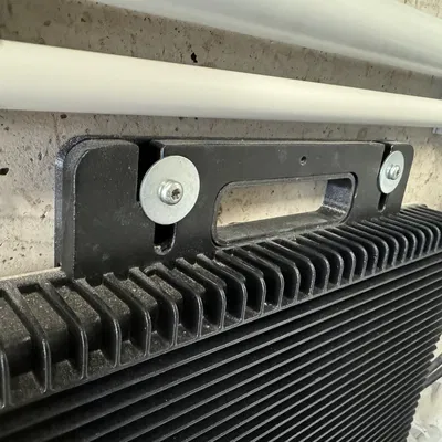 Bas giữ Biến tần Hoymiles (HMS-1600-4T)