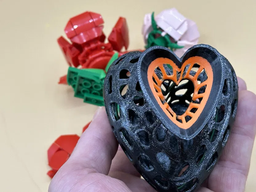 Chậu Hoa Hồng Hình Trái Tim Dành Cho Hoa Giả - Image 2