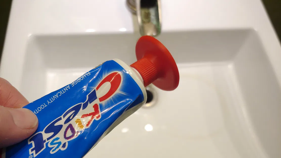 Nắp Tuýp Kem Đánh Răng Kèm Đế - Image 1