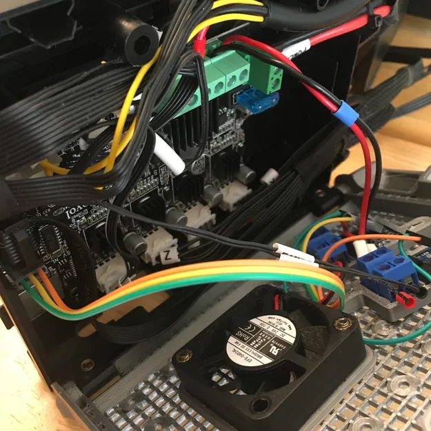 Mod quạt Sovol SV06/Plus có Nắp MOSFET cho Hộp điều khiển - Image 5