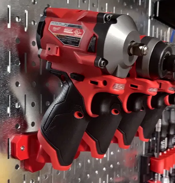 Giá đỡ Dụng cụ & Pin Milwaukee M12 cho Wall Control / Pegboard - Image 1