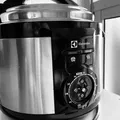 Nút vặn nồi áp suất điện Electrolux PCE10 - Thumbnail 2