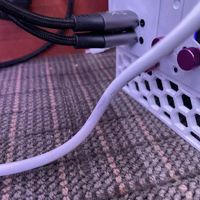 Mặt Ốp SSUPD Có Cổng Displayport Phía Sau