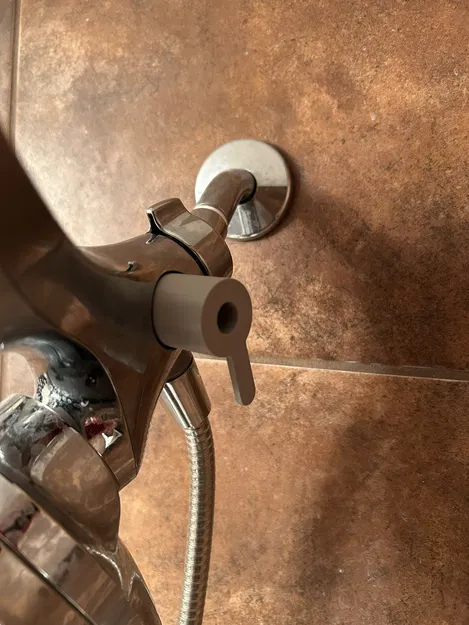 Tay gạt chuyển hướng Moen - Image 1