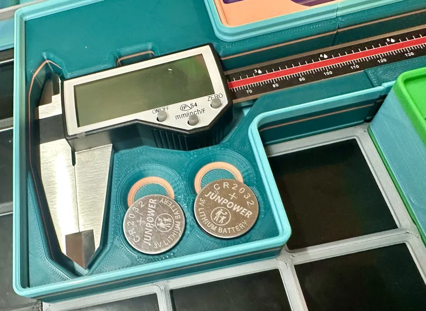 Hộp Đựng Kìm Kẹp Thước Adoric Gridfinity - Bản Phẳng, Hộp Không Chữ Nhật - Image 2