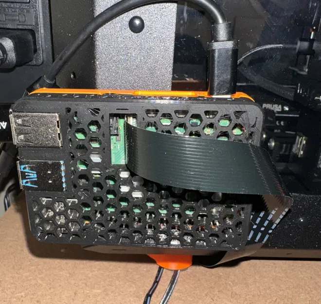 Giá đỡ Raspberry Pi cho Hộp Prusa có Lỗ Camera - Image 1