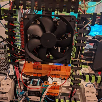 Giá đỡ ray DIN BTT Octopus Max EZ có kèm đế gắn quạt 120mm