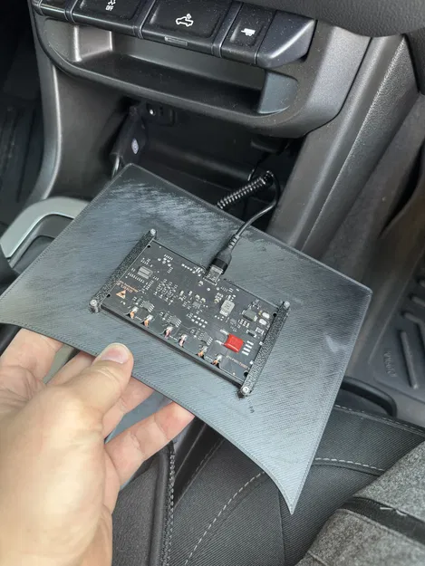 Nắp Hộc Console Trước Xe Chevy Colorado - Image 2