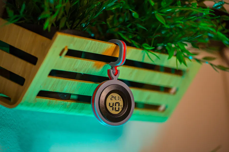 Hộp Đựng Ẩm Kế Treo Có Móc Khớp Nối - Image 1