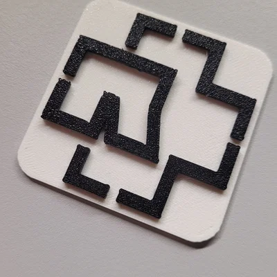 Logo Rammstein có đế