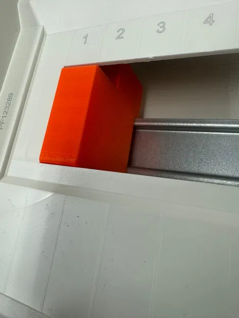 Hộp nối RJ45 gắn DIN Rail - Image 1