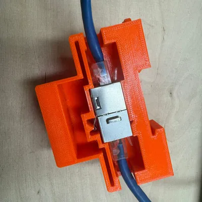 Hộp nối RJ45 gắn DIN Rail