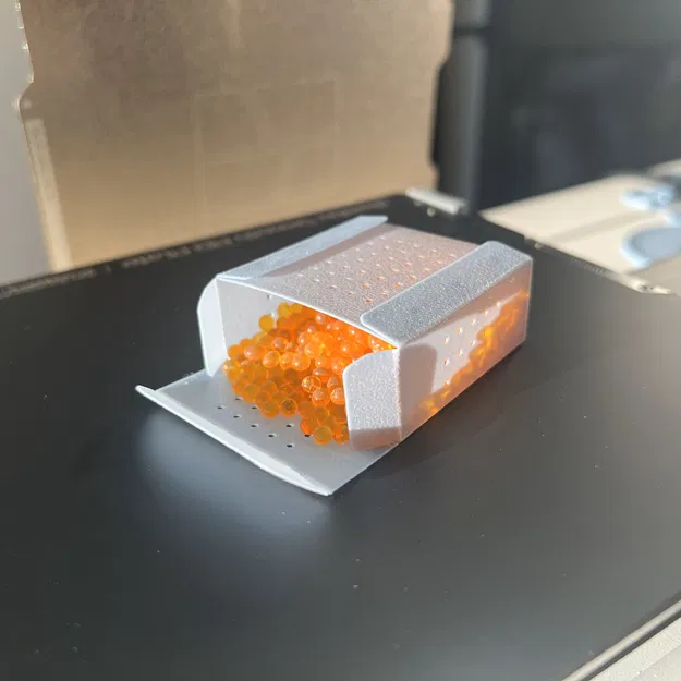 Hộp Đựng Chất Hút Ẩm - Image 1