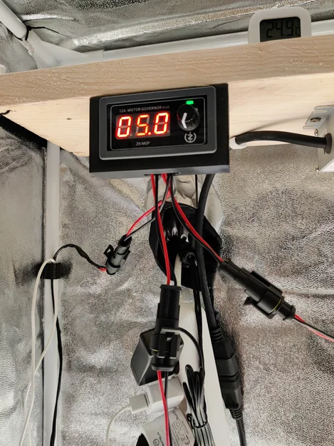 Giá đỡ quạt 140mm cho thùng trồng cây (khung ống 16mm & 19mm) - Image 5