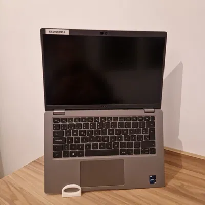 Chân đế Laptop cho bảng Skadis IKEA