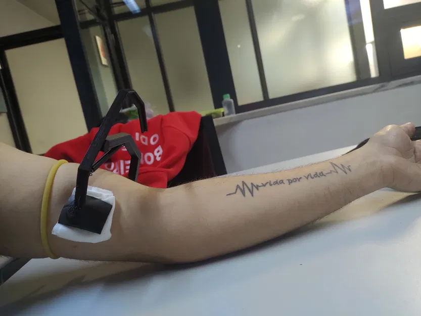 Kẹp Cánh Tay Tạo Lỗ Rò - Image 7