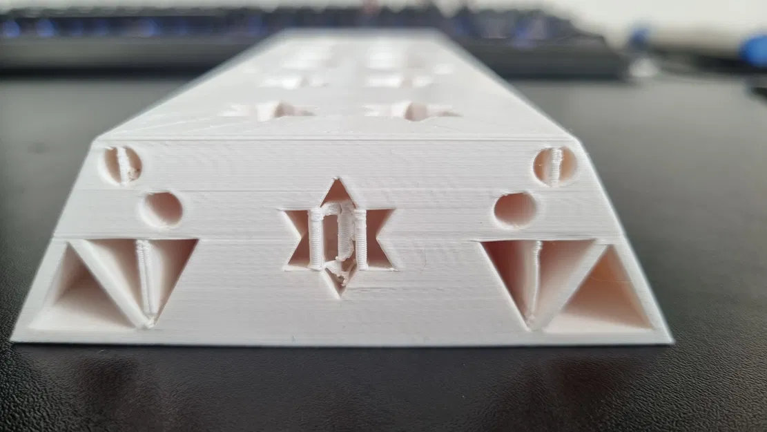 Dụng Cụ Mài Dao Spyderco Hình Tam Giác - Image 3