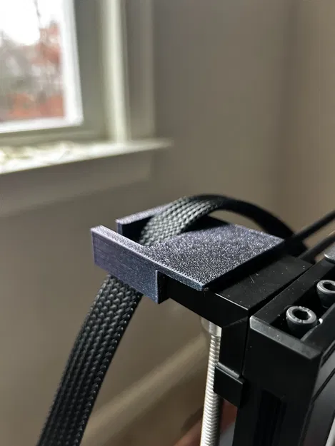 Kẹp Giữ Dây Cáp Sau Voxelab D1 - Image 1