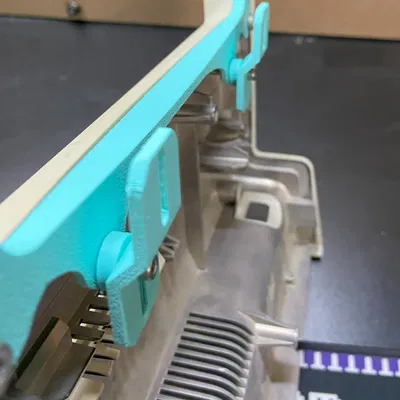 Giá đỡ LCD Macintosh AiO 9 Inch Rev 4