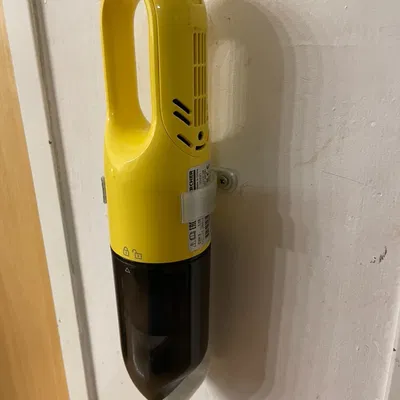 Giá treo tường Kärcher CVH 2