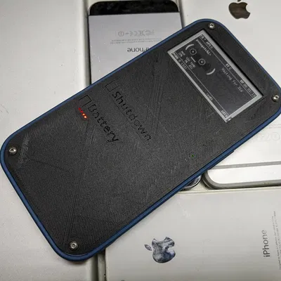 Vỏ iPwnagotchi13 - Pwnagotchi Gắn Trong Vỏ iPhone 13