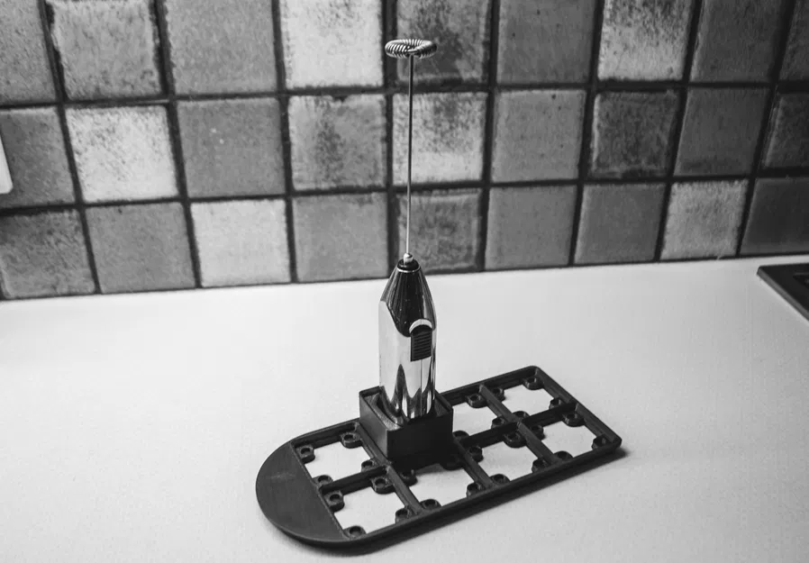 Giá Đỡ Máy Tạo Bọt Sữa Aerolatte Cho Hệ Gridfinity - Image 2