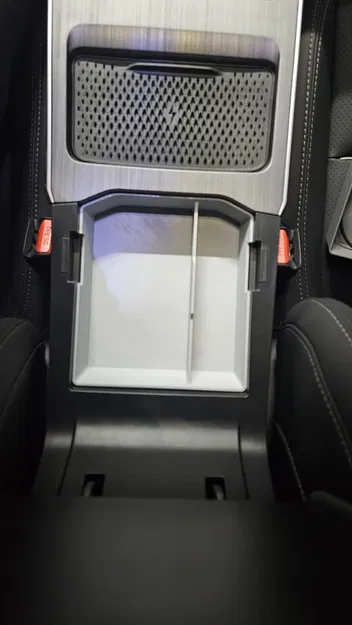 Hộp đựng đồ tì tay Chery Tiggo 7 pro max - Image 2