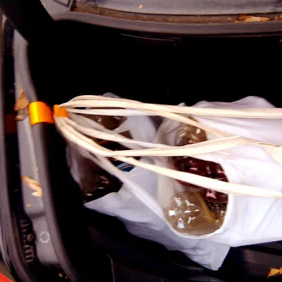 Móc Túi Cốp Xe Hơi