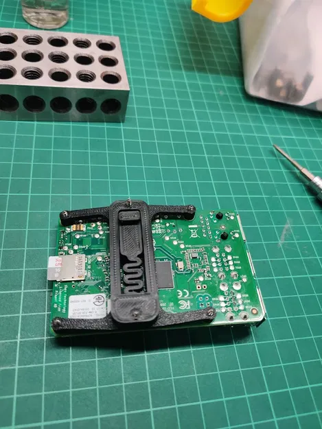 Giá đỡ Raspberry Pi gắn thanh ray DIN ngang cho Voron 2.4 - Image 3